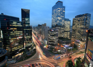 강남의 발전과 성장: 서울에서 평당 집 값이 가장 비싼 동네, 고교평준화, 교육 열기, 그리고 도시 계획의 역할