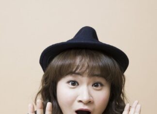 개그우먼 김신영: 예능계에서 활약하는 개그우먼의 다양한 활동과 노하우 공개, 하루에 2분 운동하여 8키로 감량한 홈 트레이닝 비법