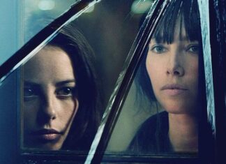 물리적인 엄마가 둘이 된 이야기: 엄마, 간병인 아줌마, 그리고 가족의 이상한 관계